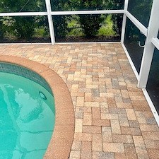 Professional-Pool-Enclosure-Cleaning-In-Port-Orange-Florida-3 7