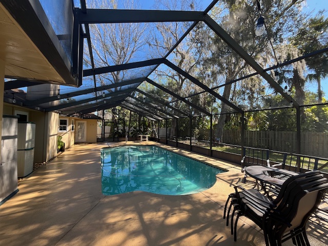 Stunning Pool Enclosure Cleaning project In South Daytona, Florida