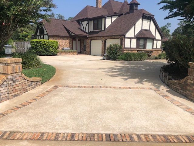 Top Quality Driveway Washing Performed in Ormond Beach, Florida