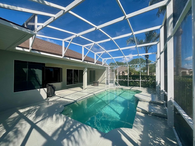 Transformational Pool Enclosure Cleaning In Port Orange, Florida (1)
